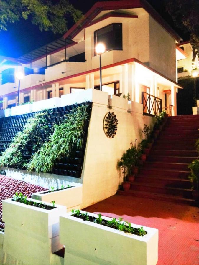 Surbee Resort מוסורי מראה חיצוני תמונה