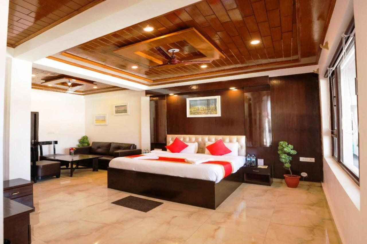 Surbee Resort מוסורי מראה חיצוני תמונה