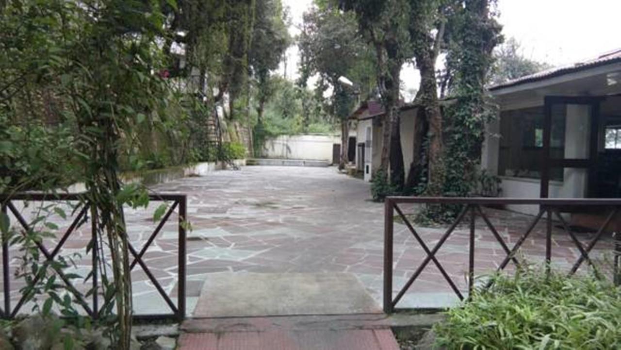 Surbee Resort מוסורי חדר תמונה